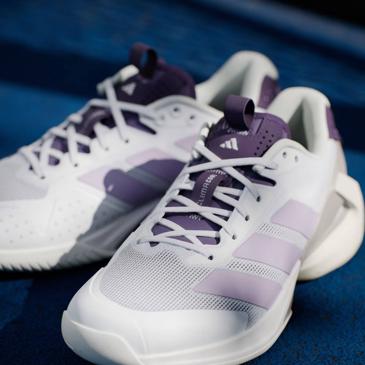 Adizero Ubersonic 5 Clay Cloud White / Powder Plum