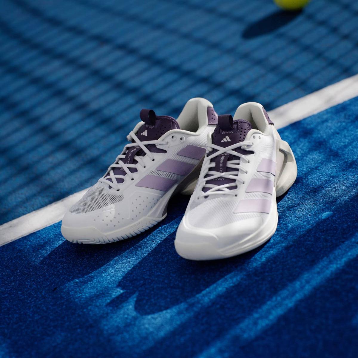 Adizero Ubersonic 5 Clay Cloud White / Powder Plum