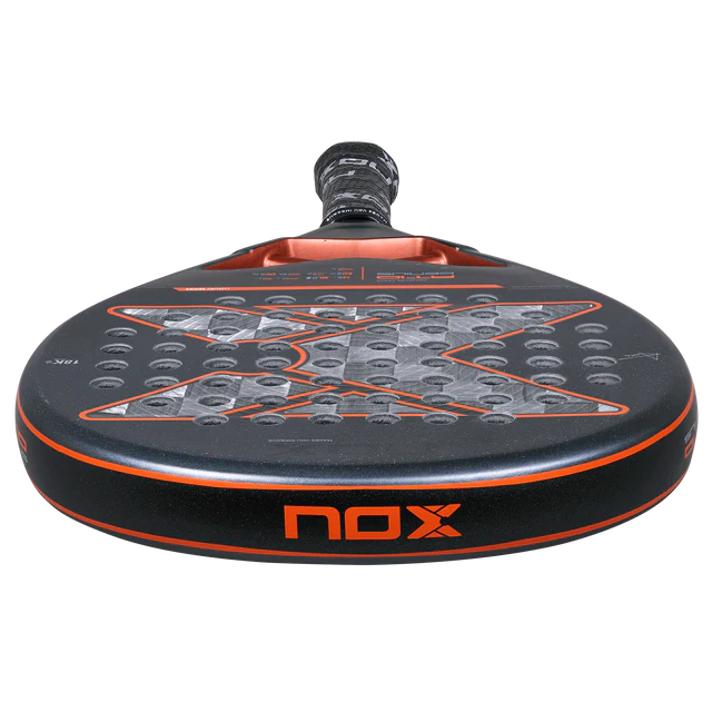 NOX AT10 GENIUS 18K 2025 by AGUSTIN TAPIA (Racket)